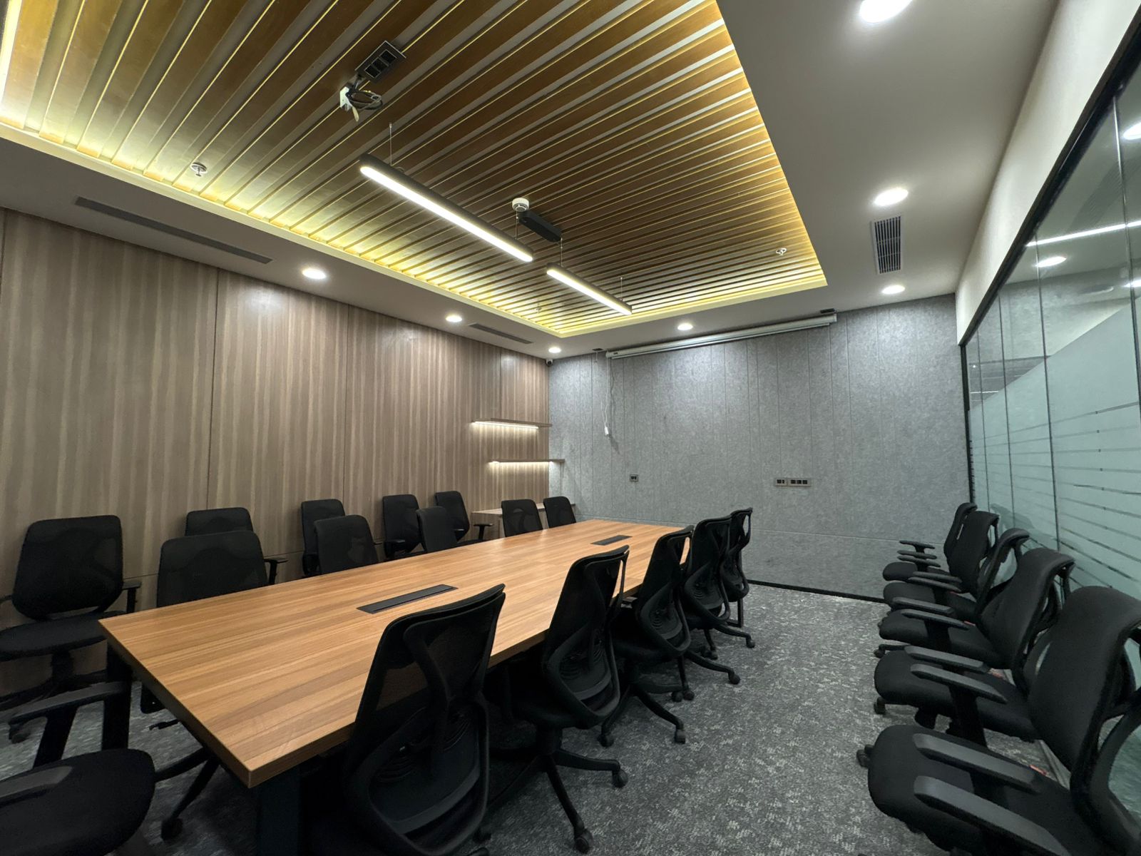 Global Green Interior Design Company Logo - Sustainable Design Experts